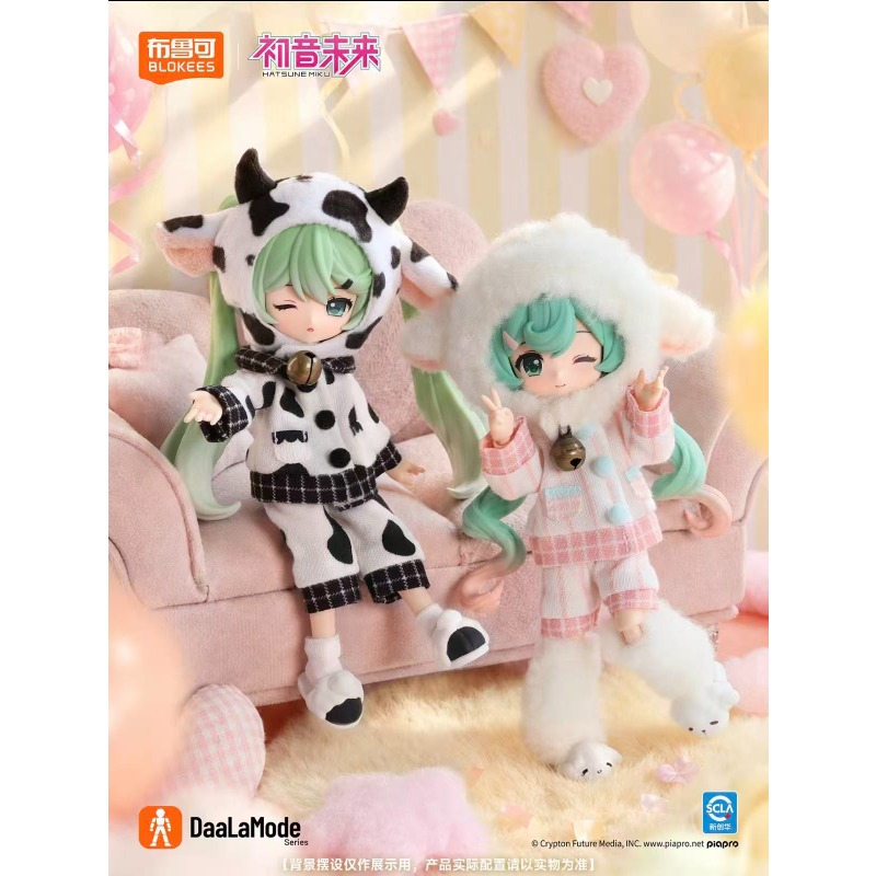 Blokees Hatsune Miku DaaLaMode - огляд і ціна Model Kit Blokees
