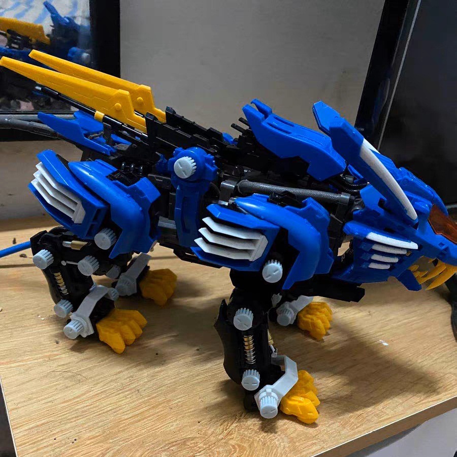 BT Model Building Blocks ZOIDS - огляд і ціна Model Kit Zoids Blade Liger