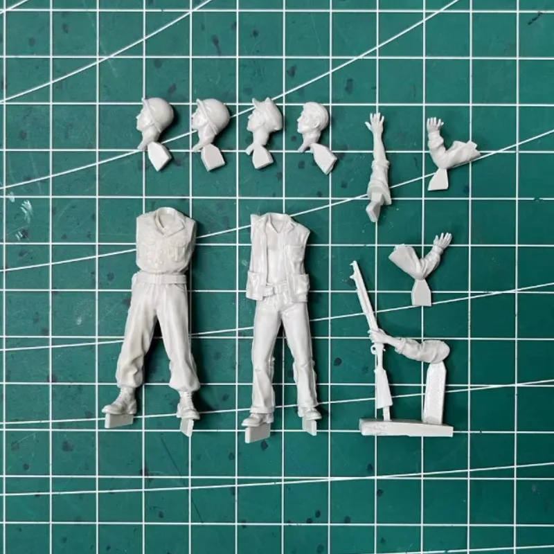 1/35 Scale Resin Figure Model  - огляд і ціна Model Kit Ikaruga
