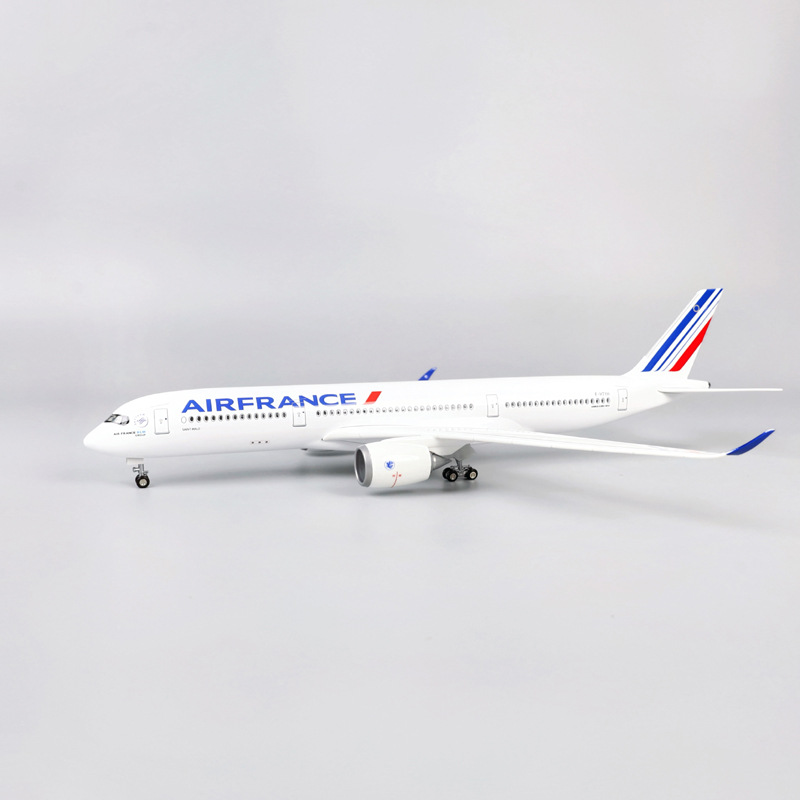 47cm Air France A350 Model Air - огляд і ціна Model Kit Ikaruga